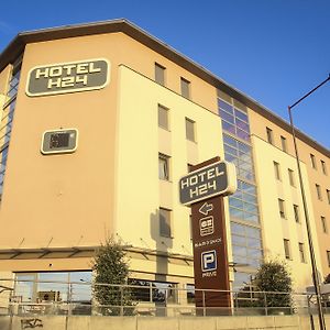 H24 Hotel